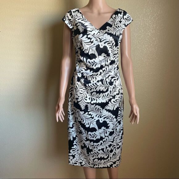 Maggy London Satin Damask Print Sheath Dress Size 8 Wedding Party Dress - Picture 1 of 9